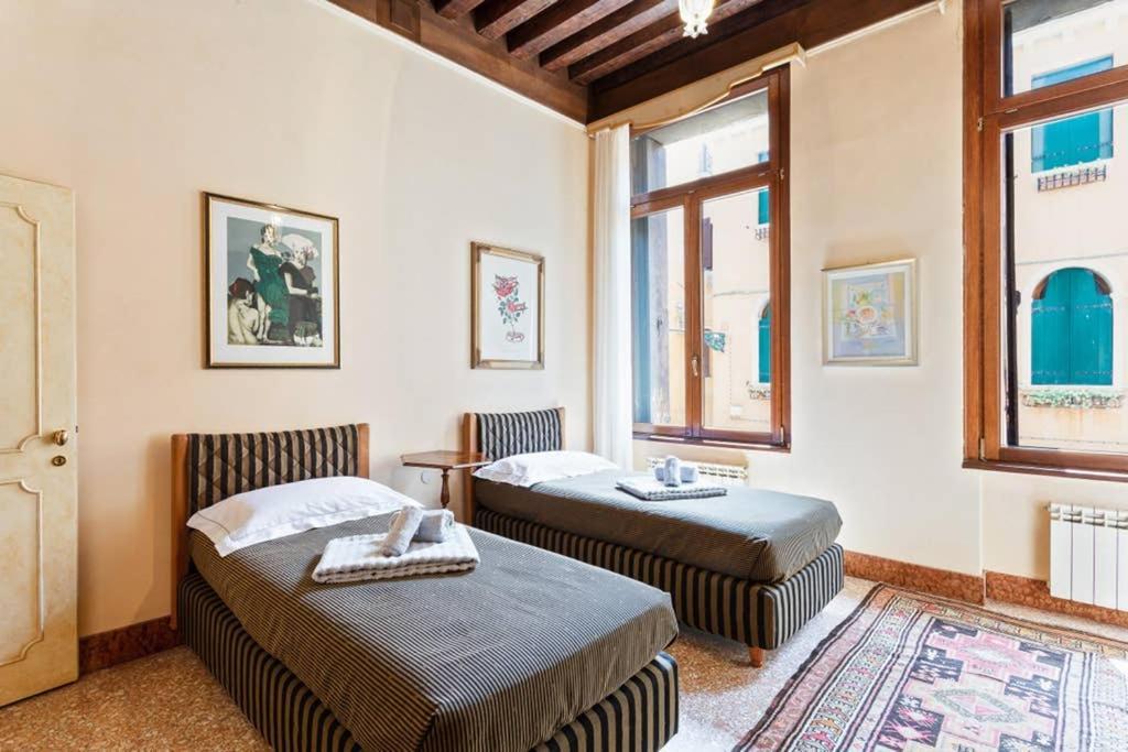 Doge Palace Luxury Apartment - Cannaregio Venedig Exterior foto