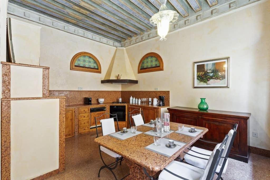 Doge Palace Luxury Apartment - Cannaregio Venedig Exterior foto